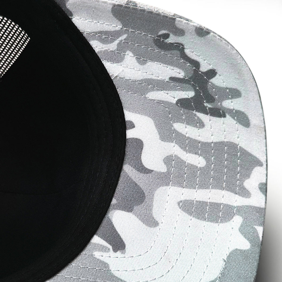 House of Uniforms The Snow Camo Trucker Cap | 6 Panel Legend Black