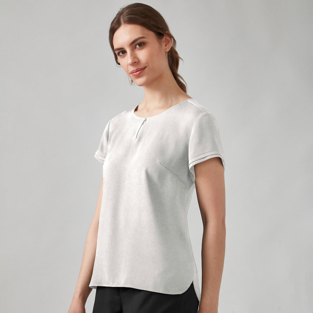 House of Uniforms The Evelyn Keyhole Top | Short Sleeve Biz Corporates