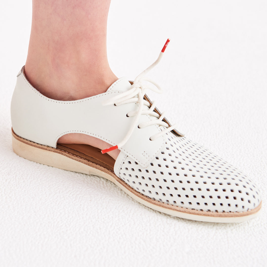 House of Uniforms The Derby Sidecut Punch | Ladies Rollie