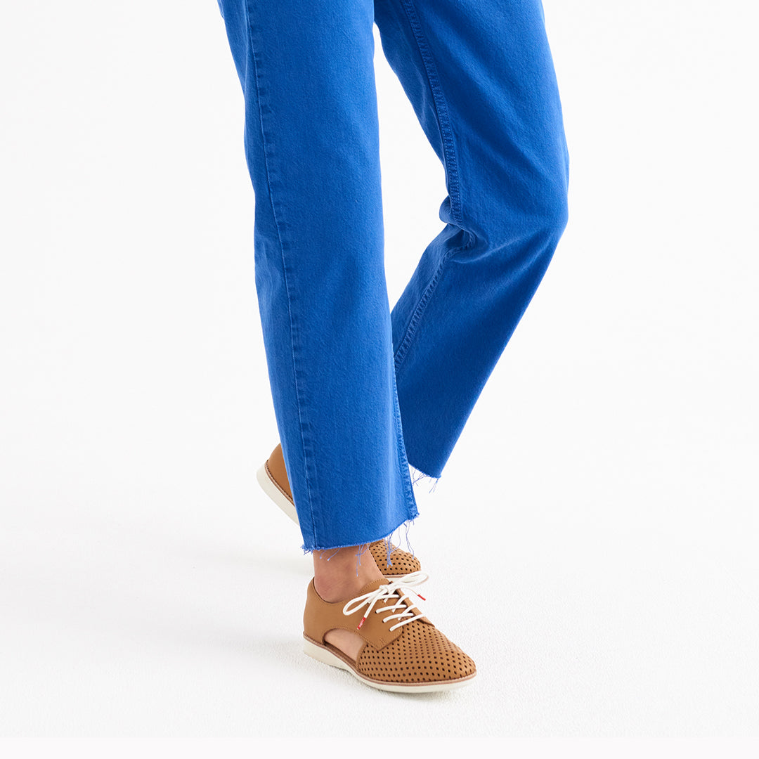 House of Uniforms The Derby Sidecut Punch | Ladies Rollie