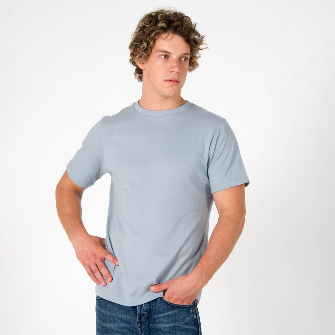 House of Uniforms The Slim Fit Tee | Mens Ramo