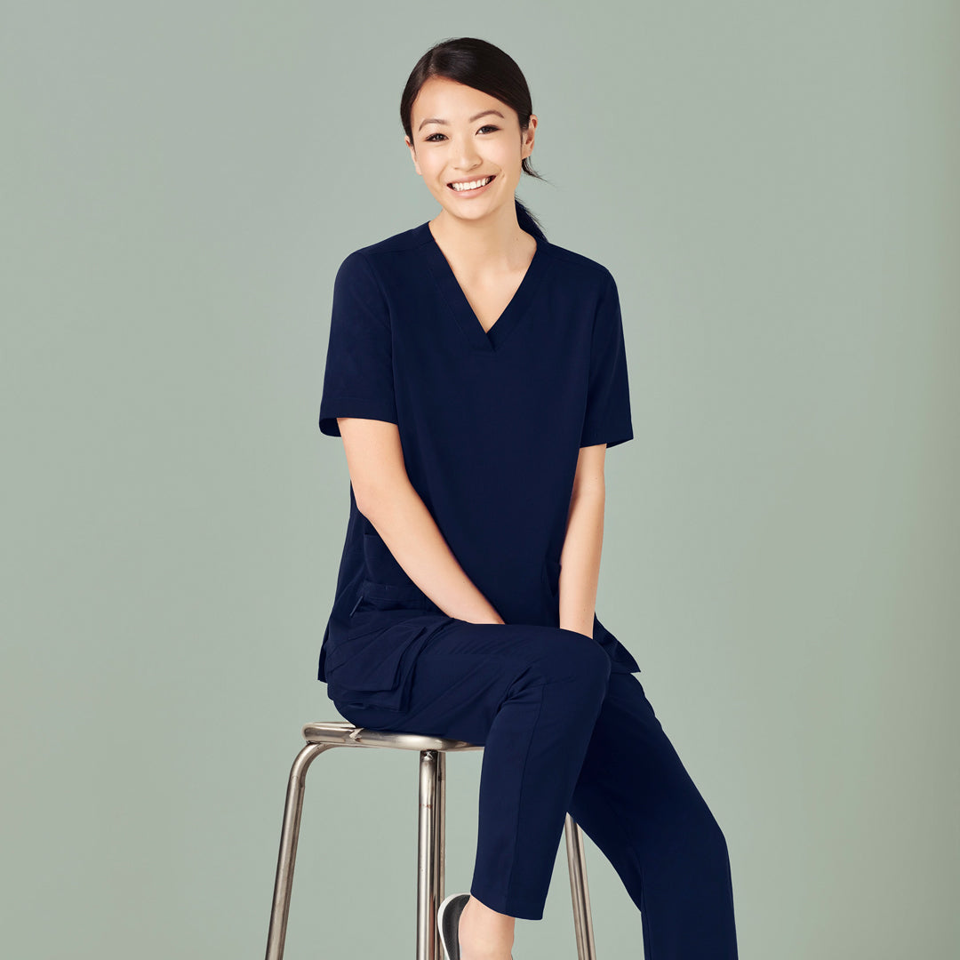 House of Uniforms The Avery V Neck Scrub Top | Ladies Biz Care