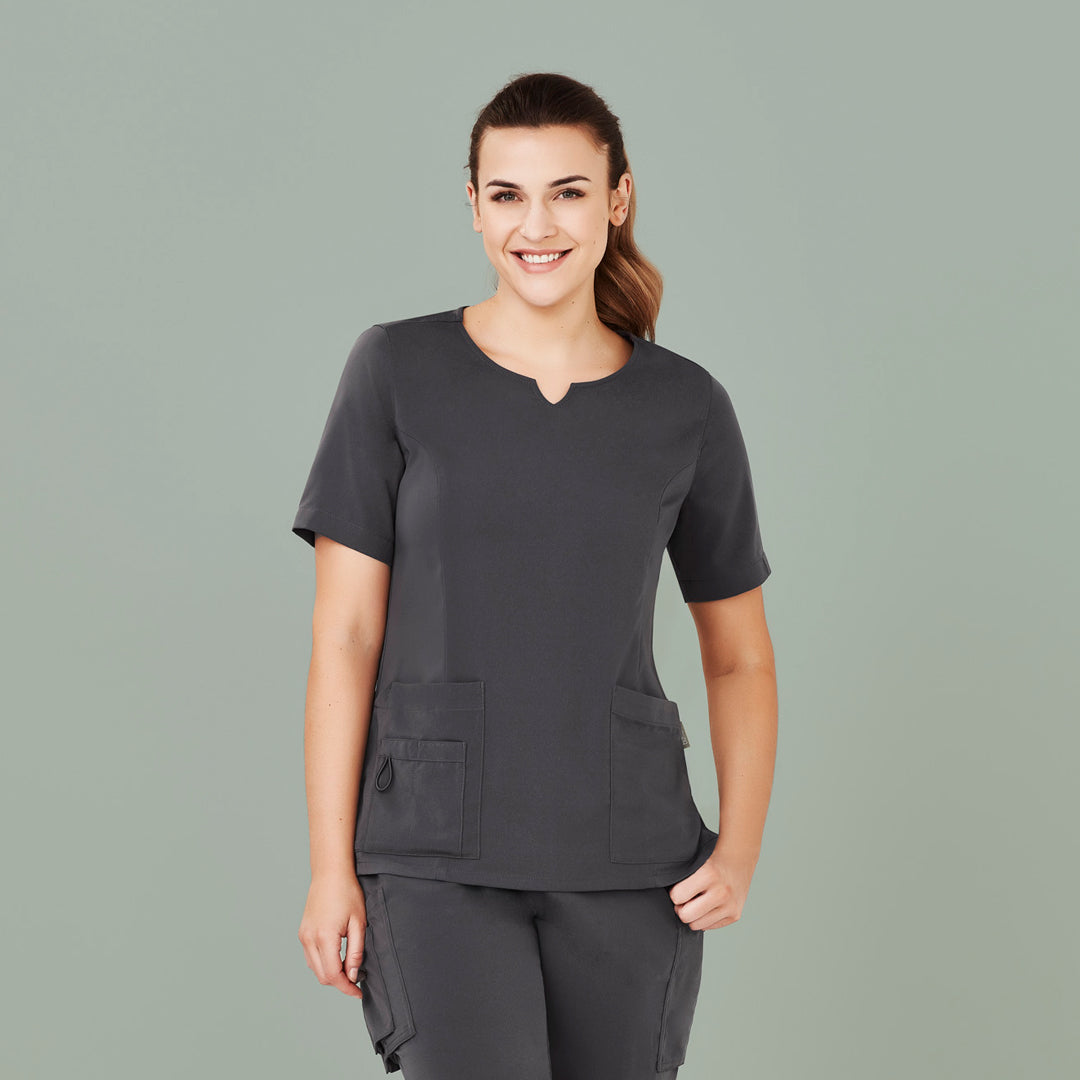 House of Uniforms The Avery Round Neck Scrub Top | Ladies Biz Care 