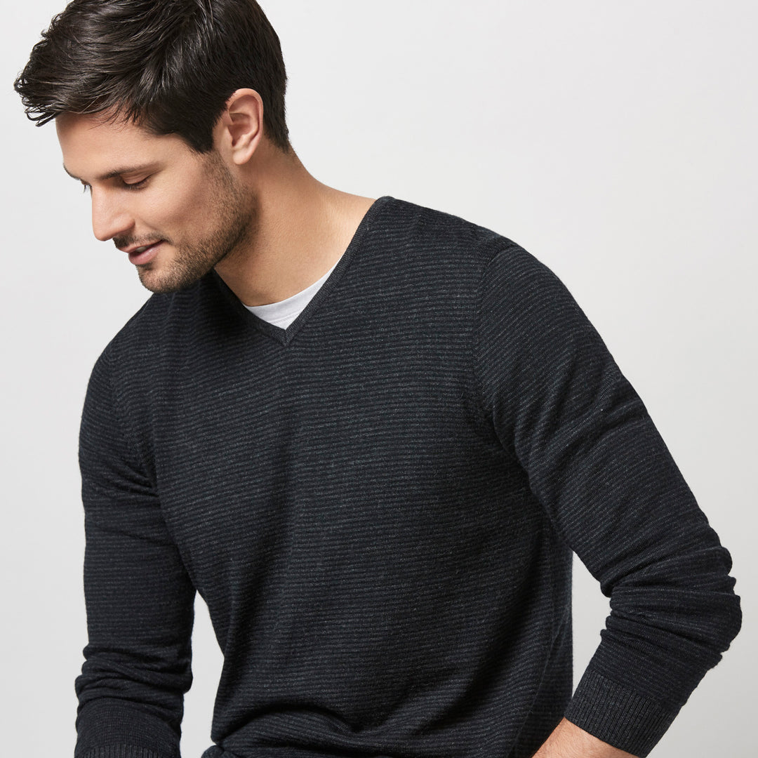 House of Uniforms The Origin Knit | Mens | Jumper Biz Collection