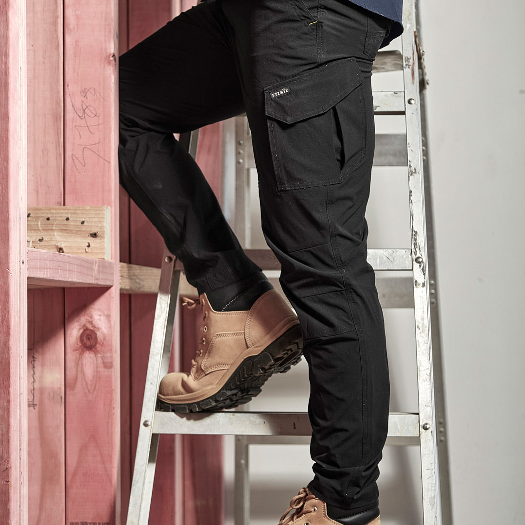 House of Uniforms The Lightweight Outdoor Pant | Mens Syzmik