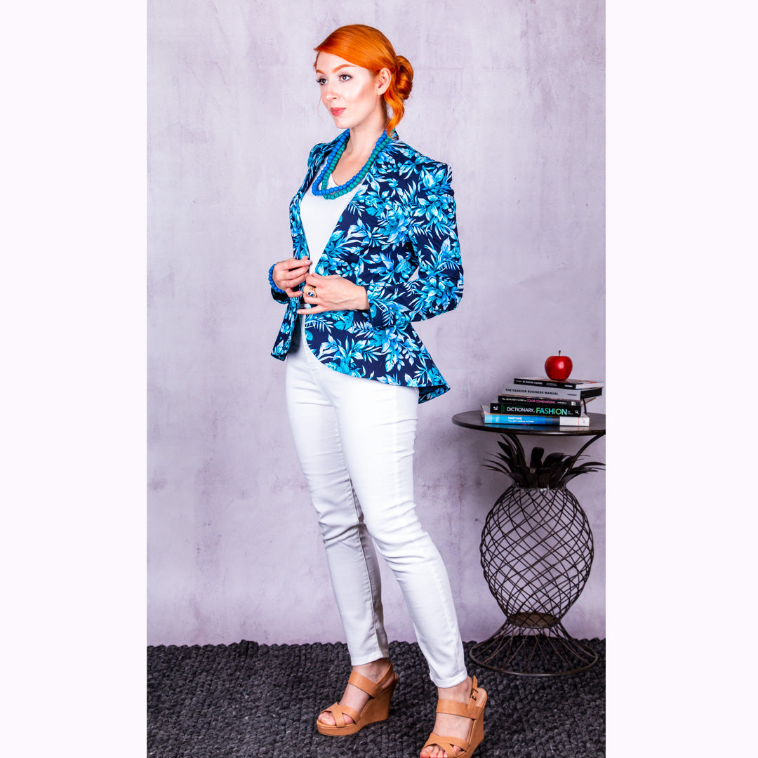 House of Uniforms Elle loves being in Blue | Jacket | Limited Edition Bourne Crisp