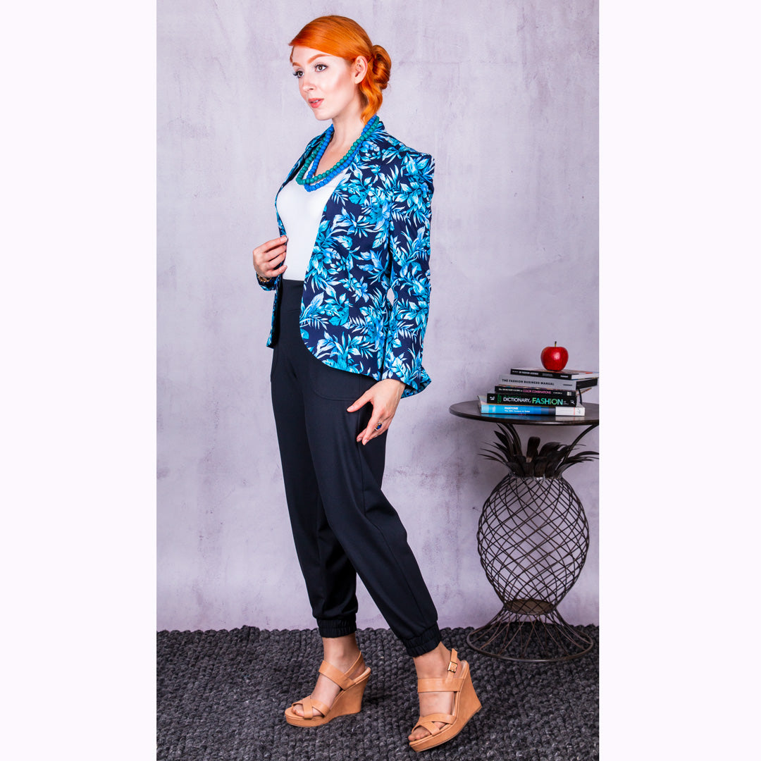 House of Uniforms Elle loves being in Blue | Jacket | Limited Edition Bourne Crisp