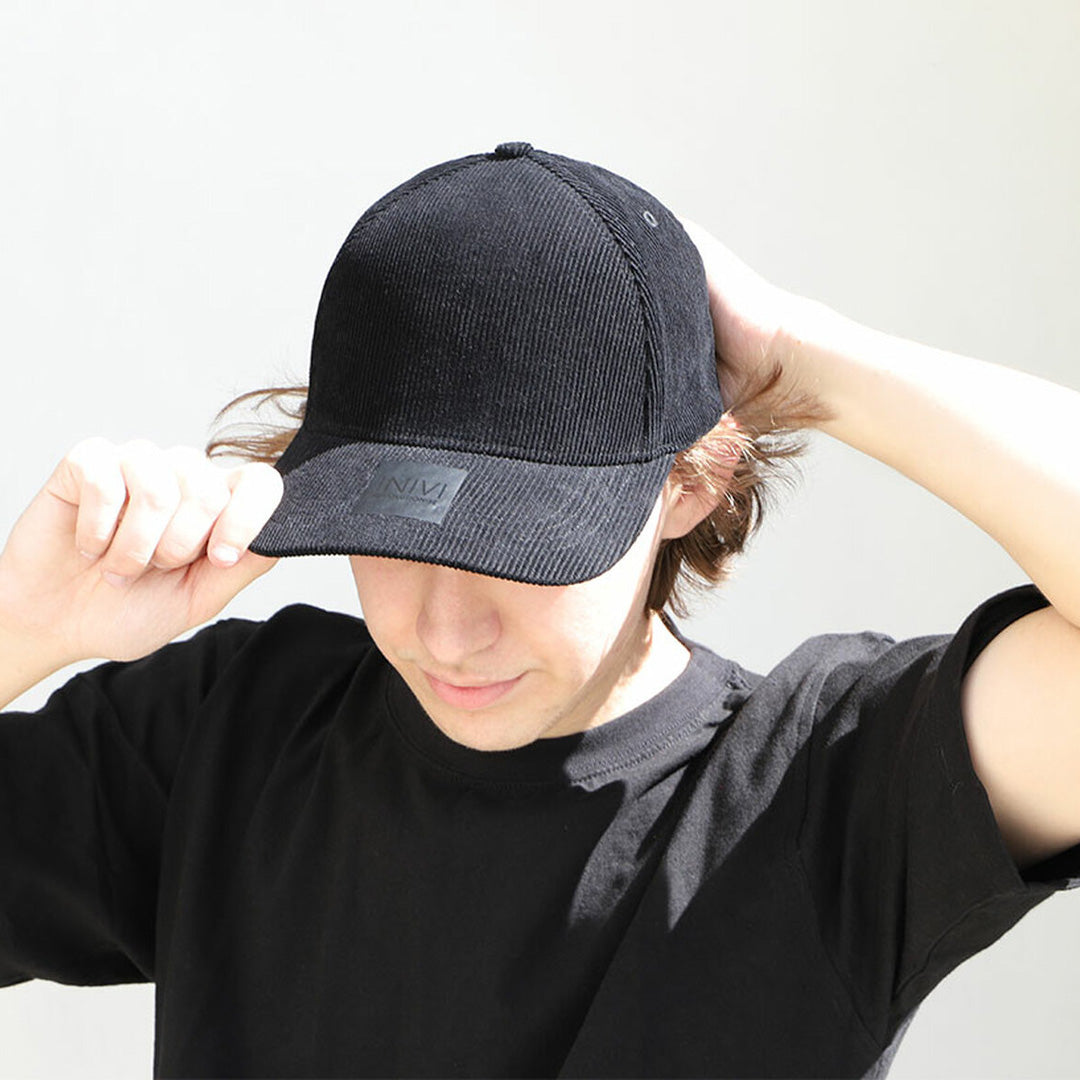 House of Uniforms The Archie Corduroy Snapback Cap | Adults Inivi