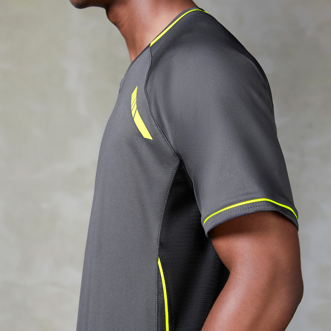 House of Uniforms The Renegade Tee | Mens | Short Sleeve Biz Collection