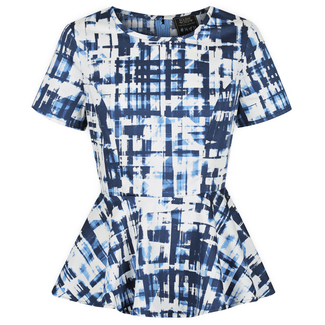 House of Uniforms Julie Loves a Puzzle | Top | Limited Edition Bourne Crisp 4