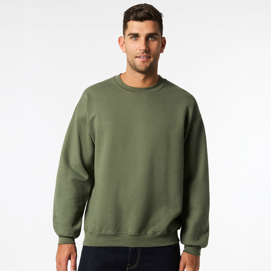 House of Uniforms The Heavy Blend Crewneck Sweatshirt | Adults Gildan