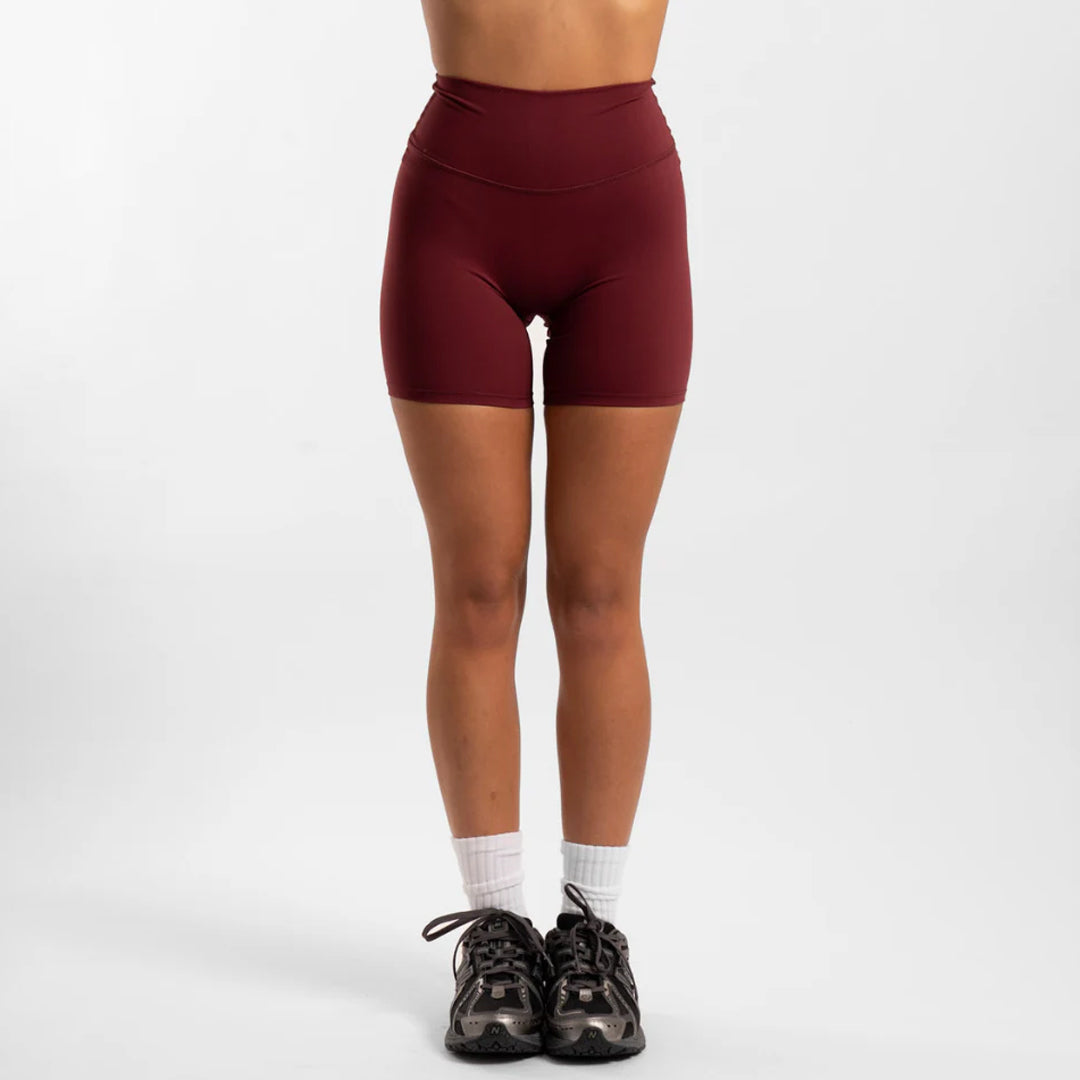 House of Uniforms Not Your Basic Shorts 6 Inch | Ladies Active Basics Bordeaux