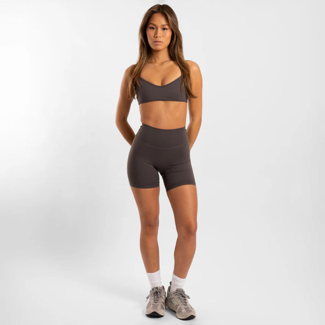 House of Uniforms Not Your Basic Shorts 6 Inch | Ladies Active Basics