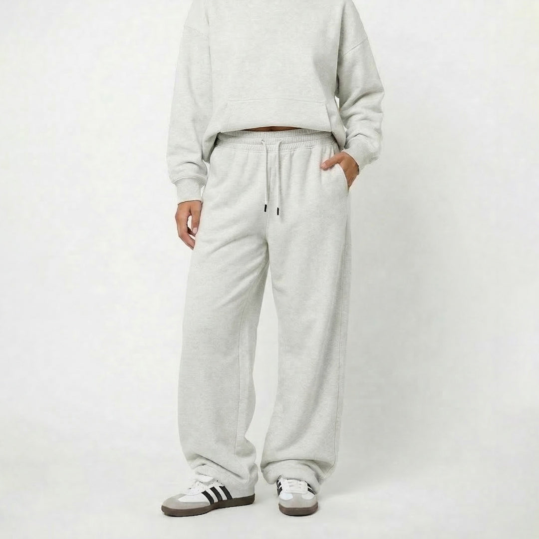 Ramo The Wide Leg Fleece Pant | Adults Outerwear
